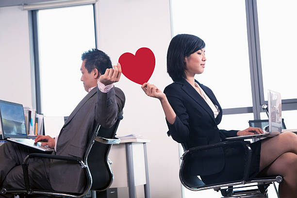 10 Tips For Dating A Coworker